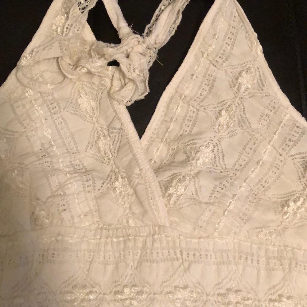 Halter top - Picture 2 of 6